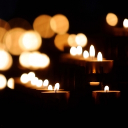 18.12.2025, 18:00 Uhr: Den Weg des Herzens gehen - Einführung in das HERZENSGEBET